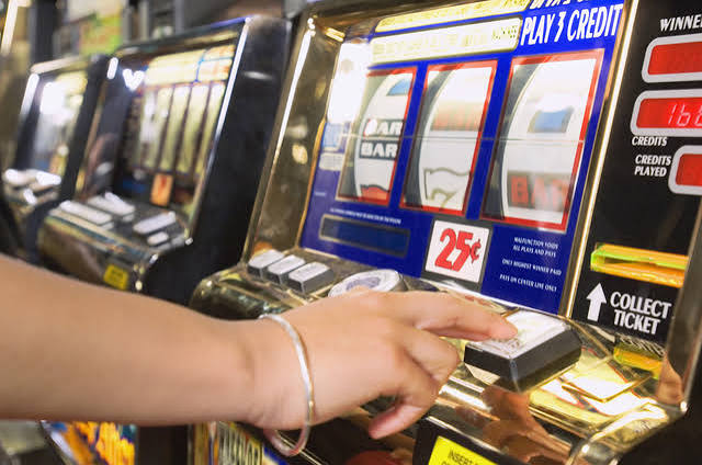 How Modern Slots Keep Players Interested