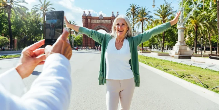 How to Choose an Independent Living Community if You Love to Travel